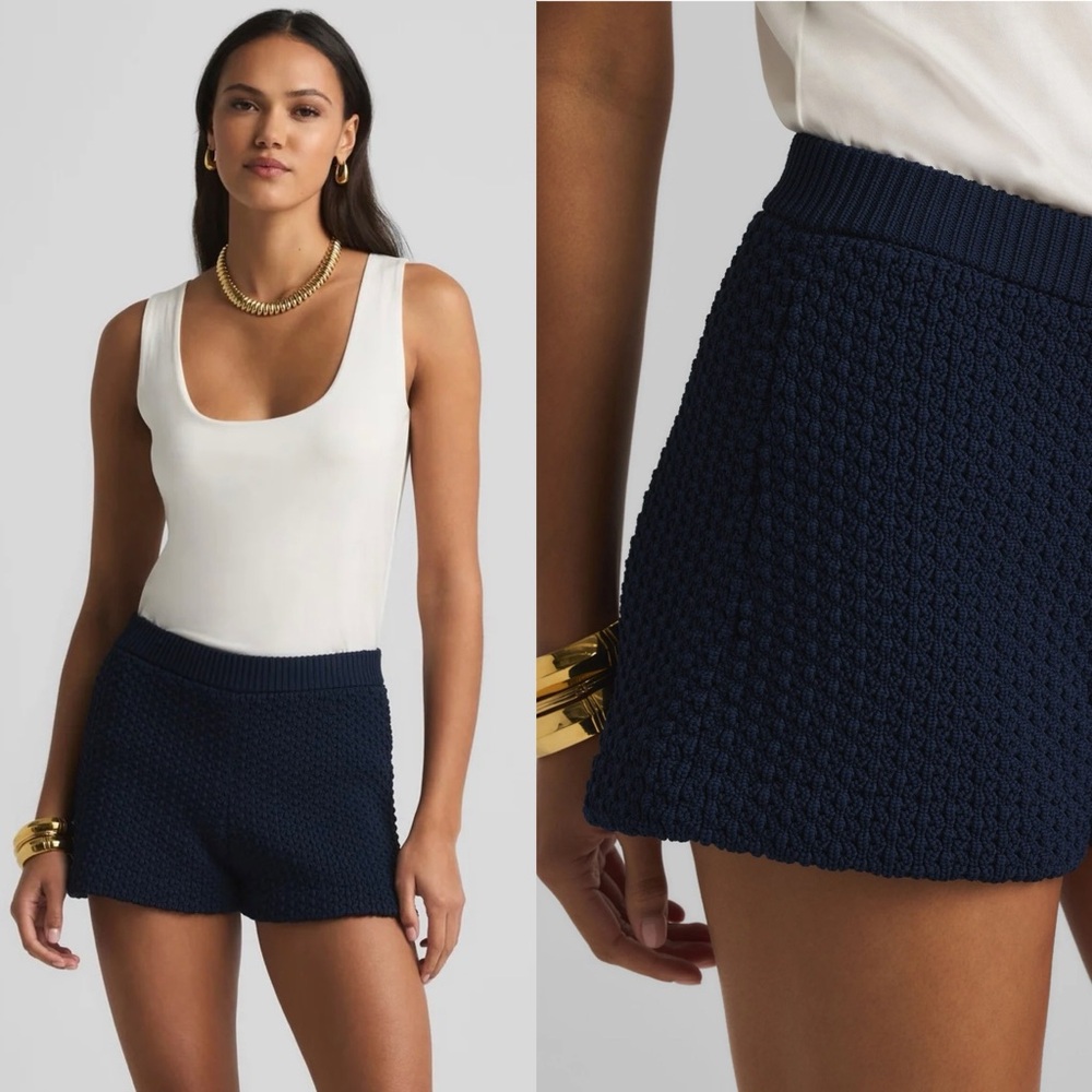 Brand New- ST. John Slub Knit Navy Shorts 💙✨